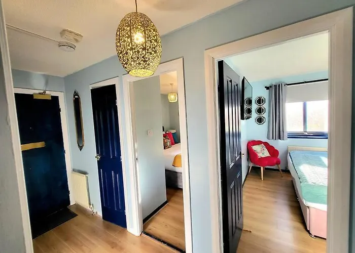 Harrismith Place Apartment By Sensational Stay Short Lets & Serviced Accommodation With Free Parking & Wi-Fi